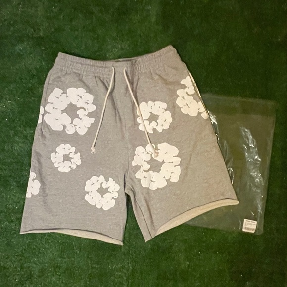 Denim Tears Shorts - Picture 1 of 6